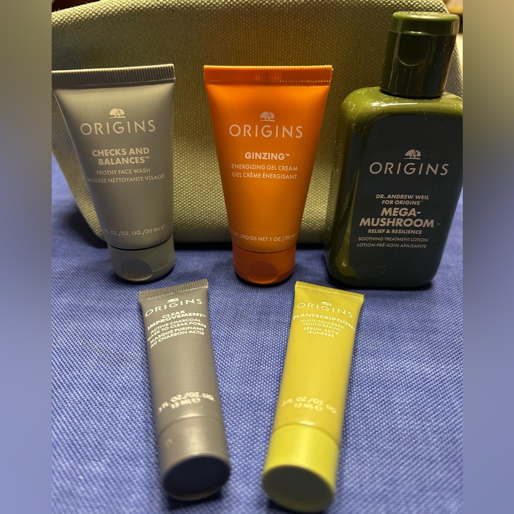 Origins Lot of 5 travel size products and beauty bag